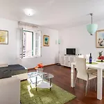 Apartment Sperun *